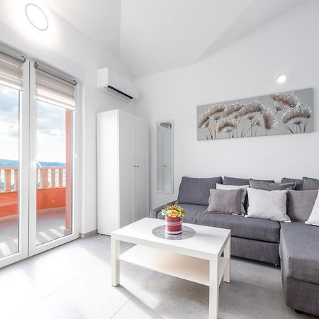 Apartments Matea Duće Extérieur photo