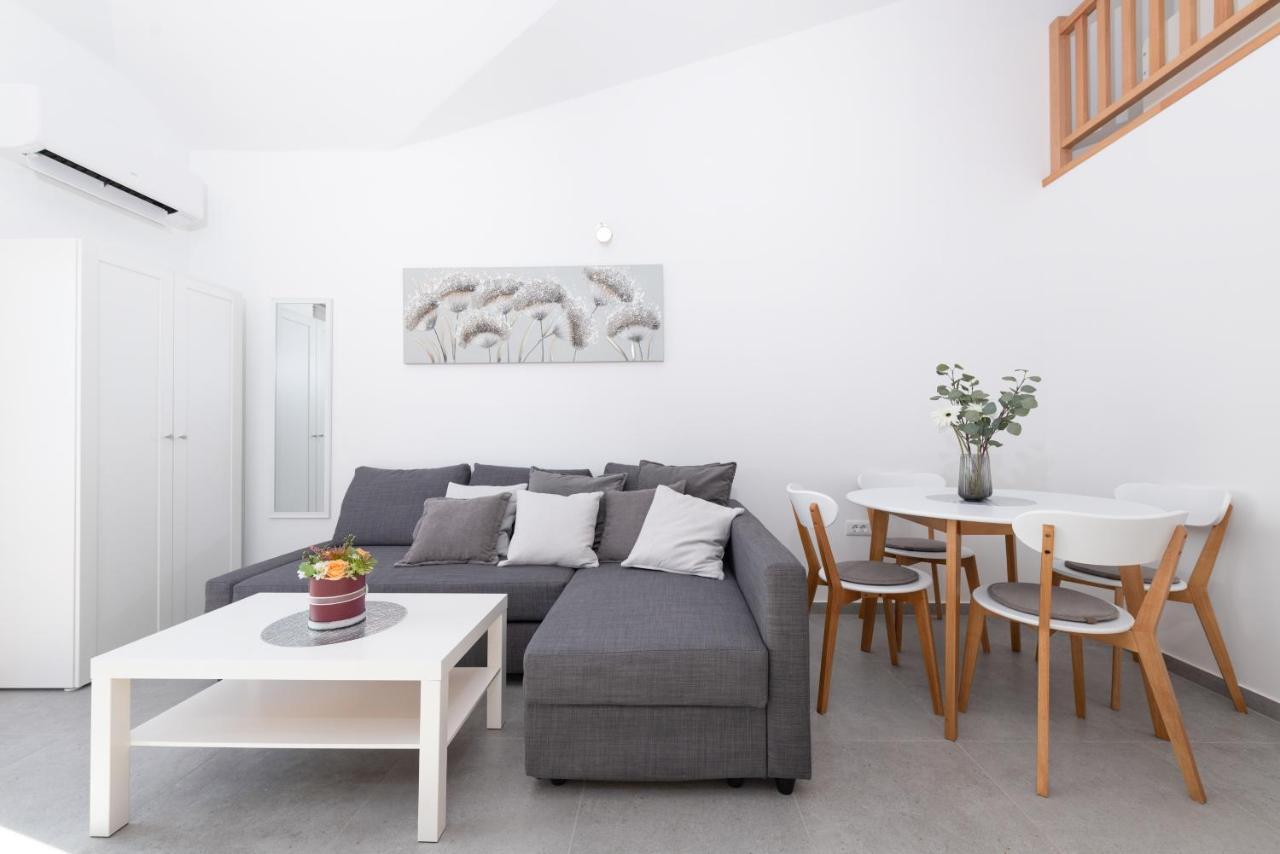 Apartments Matea Duće Extérieur photo